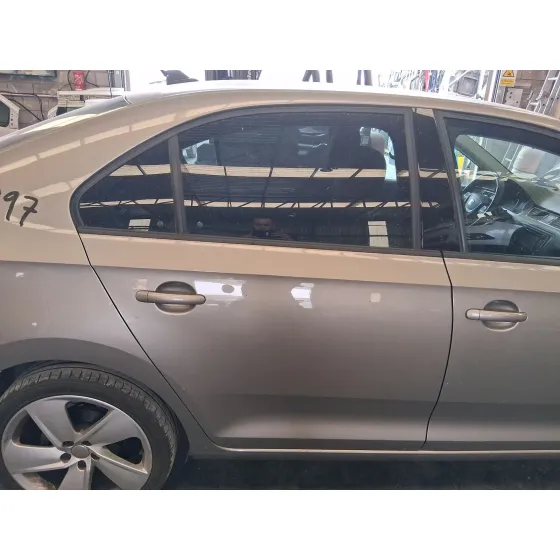 Puerta Trasera Derecha para Seat Toledo Iv (Kg3)
