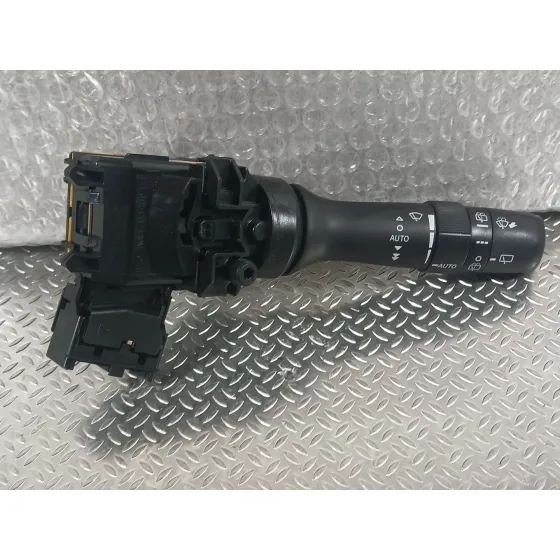 Mando Limpia para Toyota Yaris (_P13_)