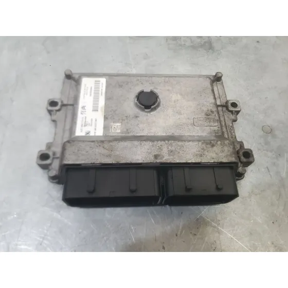 Centralita Motor Uce para Peugeot 208