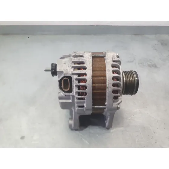 Alternador para Nissan Nv200 Furgoneta