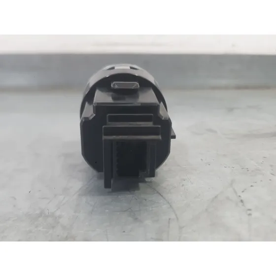 Boton Start/Stop para Toyota Corolla Sedan (_E21_)