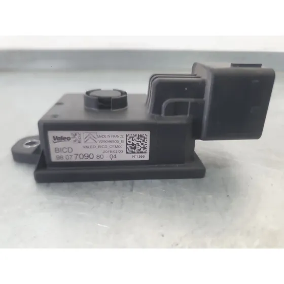Caja Precalentamiento para Peugeot 208 I (Ca_, Cc_)