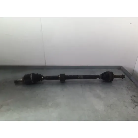 Transmision Delantera Derecha para Toyota Auris (_E15_)