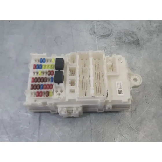 Caja Reles / Fusibles para Honda Jazz Iv (Gk_)
