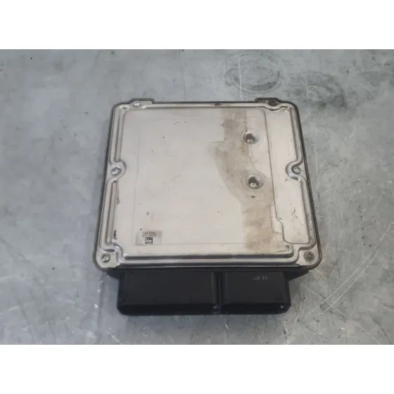 Centralita Motor Uce para Audi Q7 (4Lb)