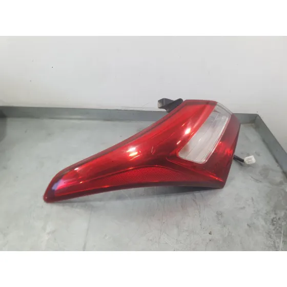 Piloto Trasero Izquierdo Exterior para Hyundai I30 (Gd)