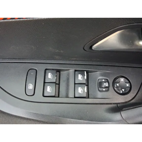 Mando Elevalunas Delantero Izquierdo para Peugeot 2008 Ii (Ud_, Us_, Uy_, Uj_, Ur_, Uc_)