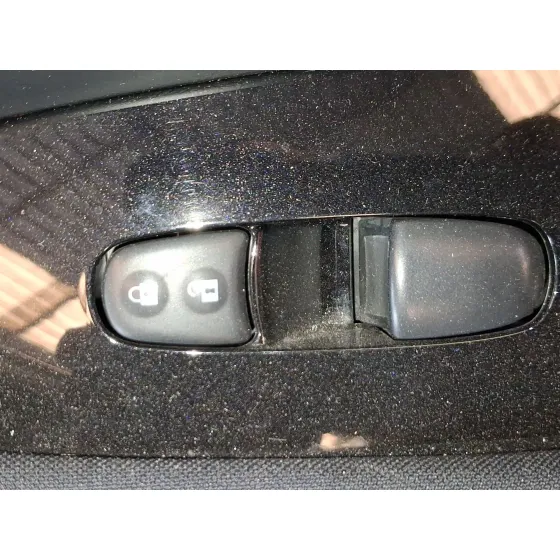 Mando Elevalunas Delantero Derecho para Nissan Leaf (Ze1)