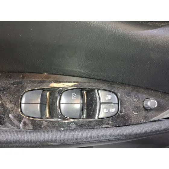 Mando Elevalunas Delantero Izquierdo para Nissan Leaf (Ze1)