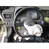 Volante para Nissan Leaf (Ze1)
