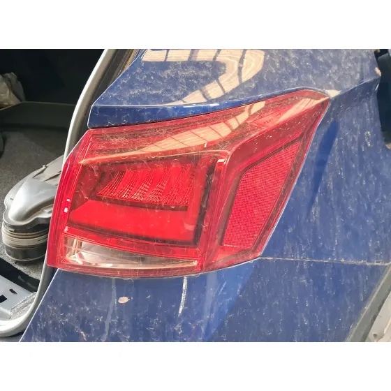 Piloto Trasero Derecho Exterior para Seat Arona (Kj7, Kjp)