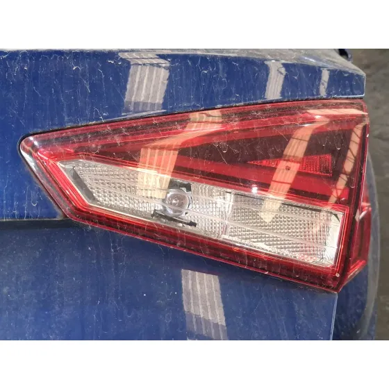 Piloto Trasero Derecho Interior para Seat Arona (Kj7, Kjp)