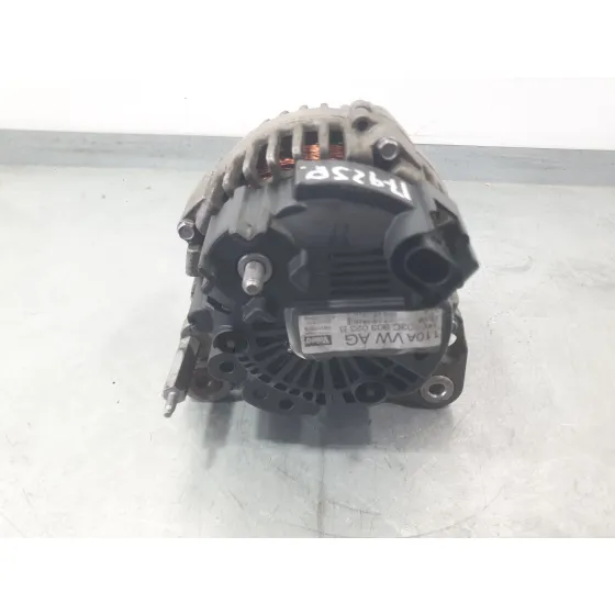 Alternador para Volkswagen Golf V (1K1)