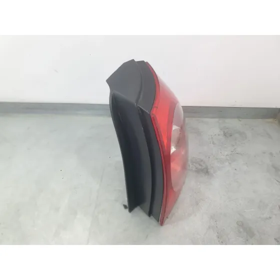 Piloto Trasero Derecho Exterior para Volkswagen Golf V (1K1)