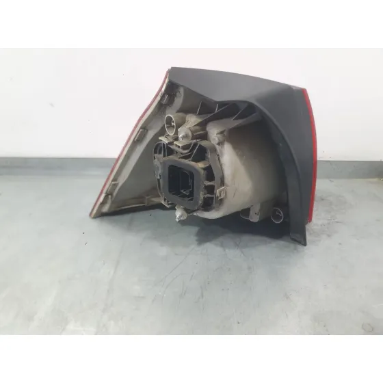 Piloto Trasero Derecho Exterior para Volkswagen Golf V (1K1)