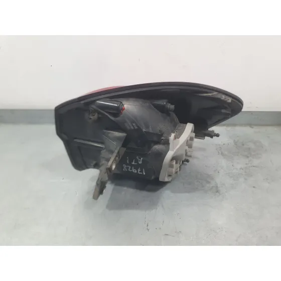 Piloto Trasero Izquierdo Exterior para Fiat Tipo Hatchback (356_, 357_)