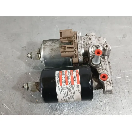 Bomba Abs para Toyota Auris (-E18) 1.8 Hybrid (Zwee186)