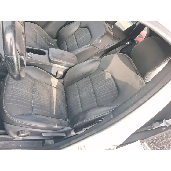 Asiento Delantero Izquierdo para Mercedes-Benz Clase B Sports Tourer (W246, W242)