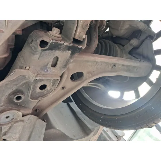 Brazo Suspension Inferior Delantero Izquierdo para Mercedes-Benz Clase B Sports Tourer (W246, W242)