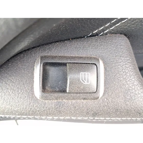 Mando Elevalunas Delantero Derecho para Mercedes-Benz Clase B Sports Tourer (W246, W242)