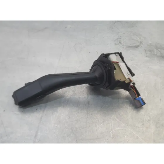 Mando Limpia para Volkswagen Golf V (1K1)