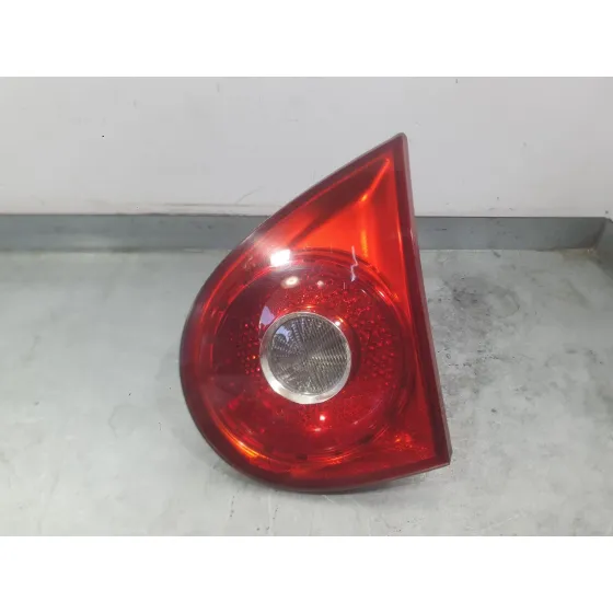 Piloto Trasero Derecho Interior para Volkswagen Golf V (1K1)