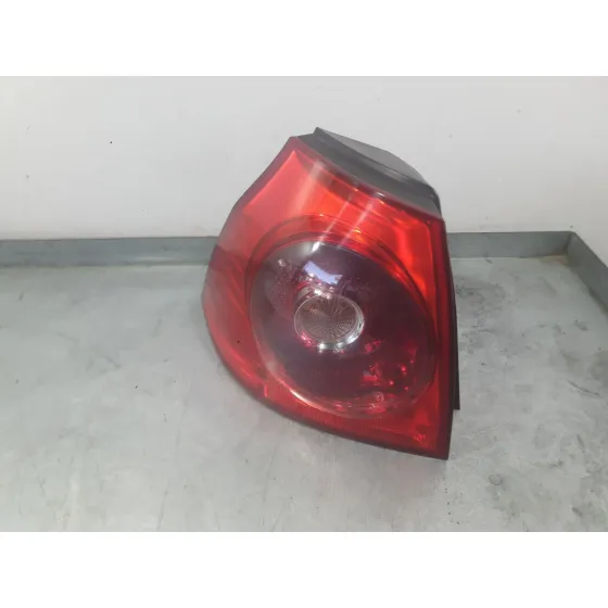 Piloto Trasero Izquierdo Exterior para Volkswagen Golf V (1K1)