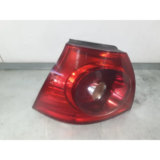 Piloto Trasero Izquierdo Exterior para Volkswagen Golf V (1K1)