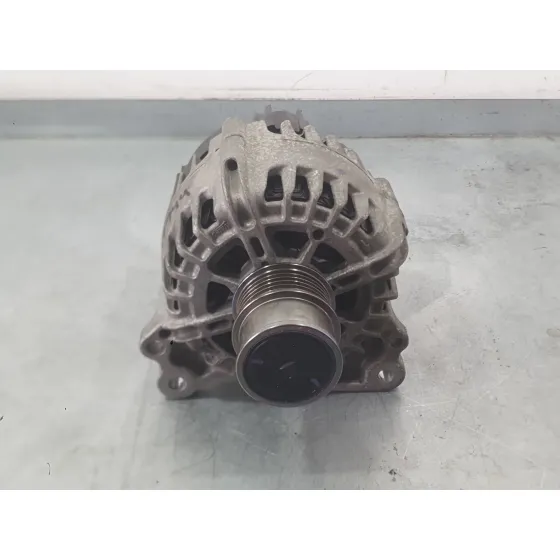 Alternador para Seat Ibiza V (Kj1, Kjg)
