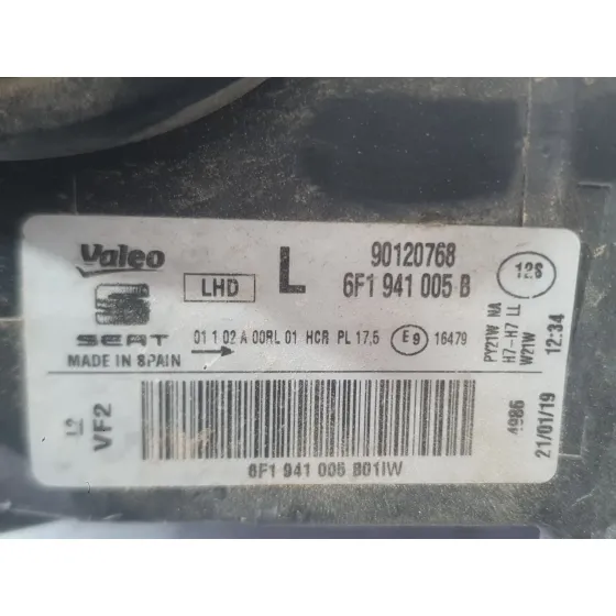 Faro Izquierdo para Seat Ibiza V (Kj1, Kjg)