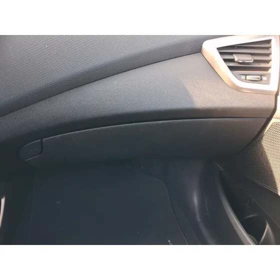 Guantera para Hyundai Veloster (Fs)