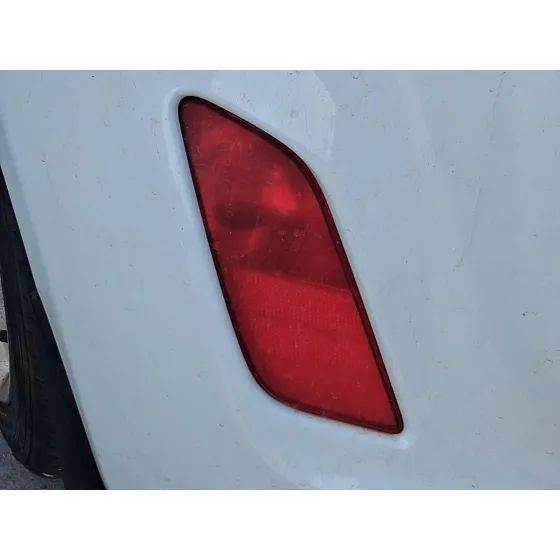 Piloto Trasero Izquierdo Paragolpes para Hyundai Veloster (Fs)
