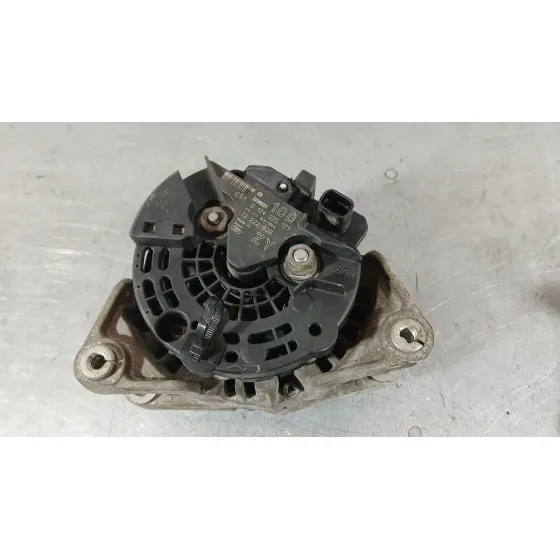 Alternador para Opel Corsa D (S07)