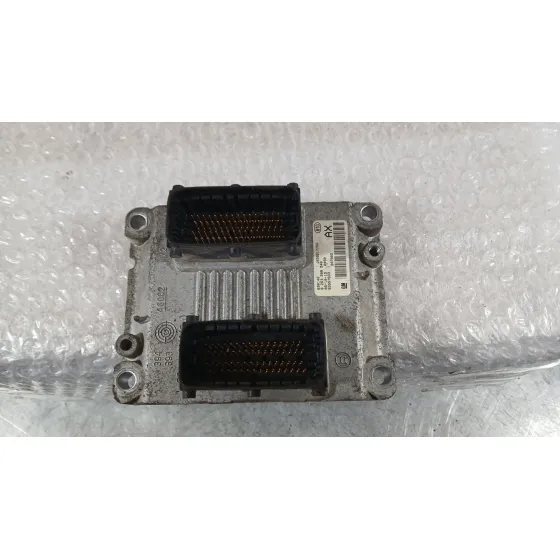 Centralita Motor Uce para Opel Corsa D (S07)
