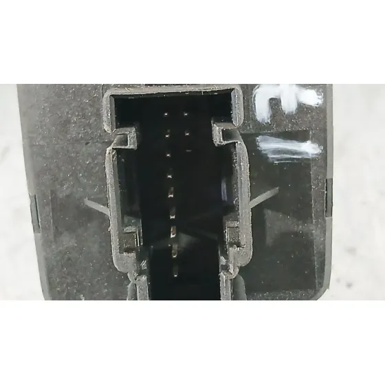 Mando Elevalunas Delantero Izquierdo para Opel Corsa D (S07)