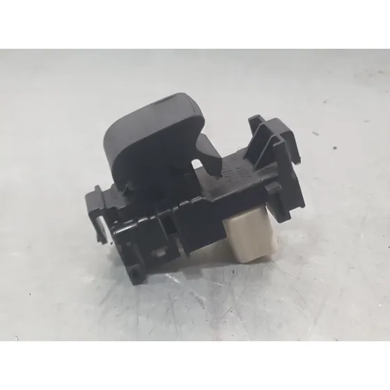 Mando Elevalunas Trasero Derecho para Toyota Auris (_E15_)