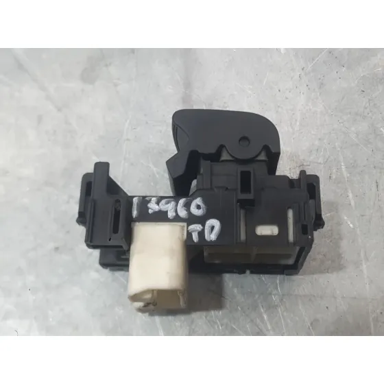 Mando Elevalunas Trasero Derecho para Toyota Auris (_E15_)
