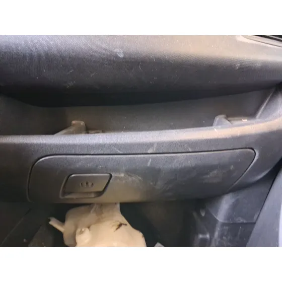 Guantera para Opel Combo Tour (X12)