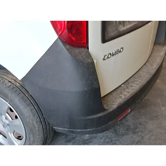 Paragolpes Trasero para Opel Combo Tour (X12)
