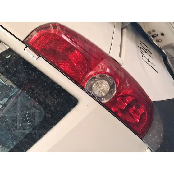 Piloto Trasero Derecho para Opel Combo Tour (X12)