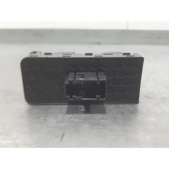 Mando Elevalunas Delantero Izquierdo para Citroën C3 Iii (Sx)