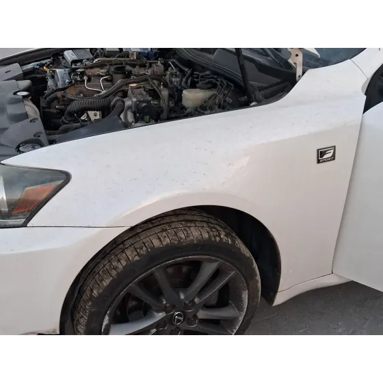 Aleta Delantera Izquierda para Lexus Is Ii (_E2_)