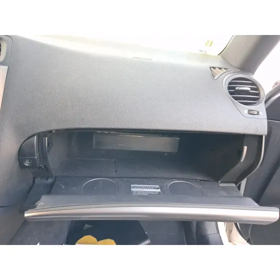 Guantera para Lexus Is Ii (_E2_)