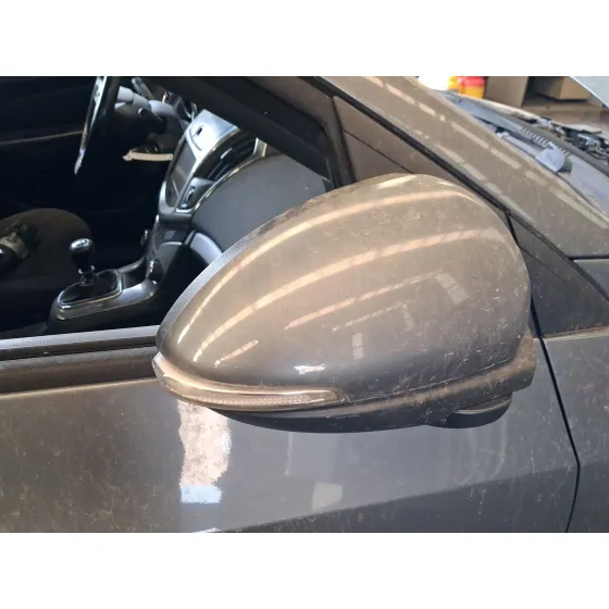 Retrovisor Derecho para Chevrolet Cruze (J300)