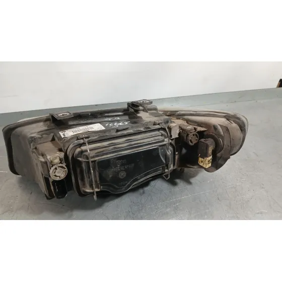 Faro Derecho para Seat Leon (1M1)