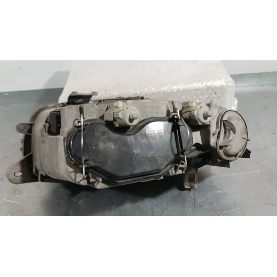 Faro Derecho para Alfa Romeo 147 (937_)