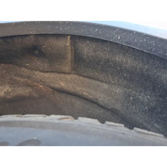 Plastico Pase Rueda Tras. Dch. para Volkswagen Tiguan (5N_)