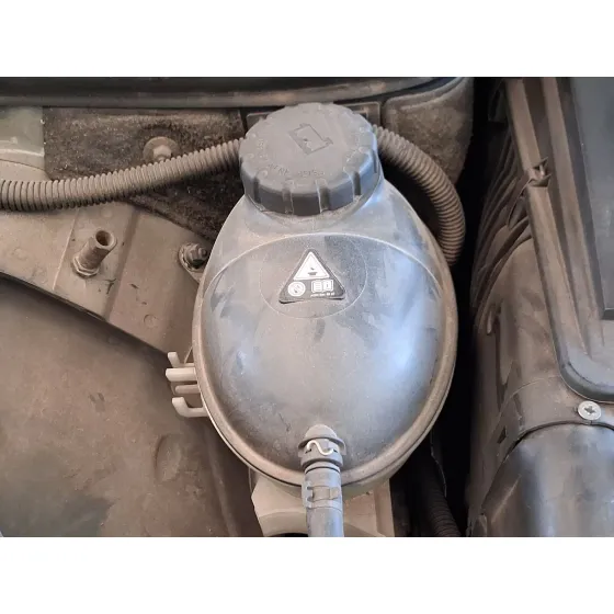 Deposito Expansion para Mercedes-Benz Clase C (W204)