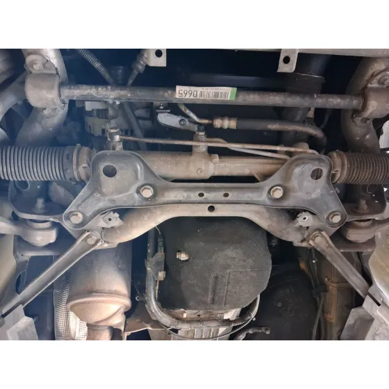Puente Delantero para Mercedes-Benz Clase C (W204)