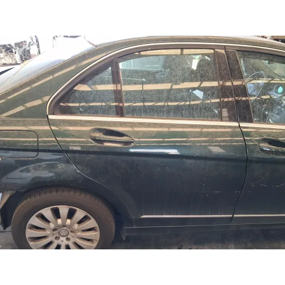 Puerta Trasera Derecha para Mercedes-Benz Clase C (W204)